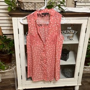 Wishful park Small lace pocket polkadot sleeveless collar lace on top of back